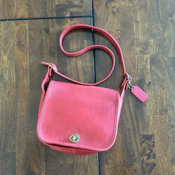 Vintage Red COACH Leather Shoulder Bag | Made in NYC - Picture 8 of 16